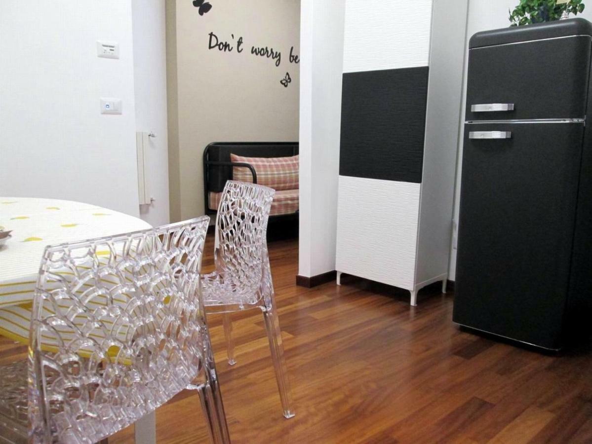 Minihouse Apartment Bari Bagian luar foto