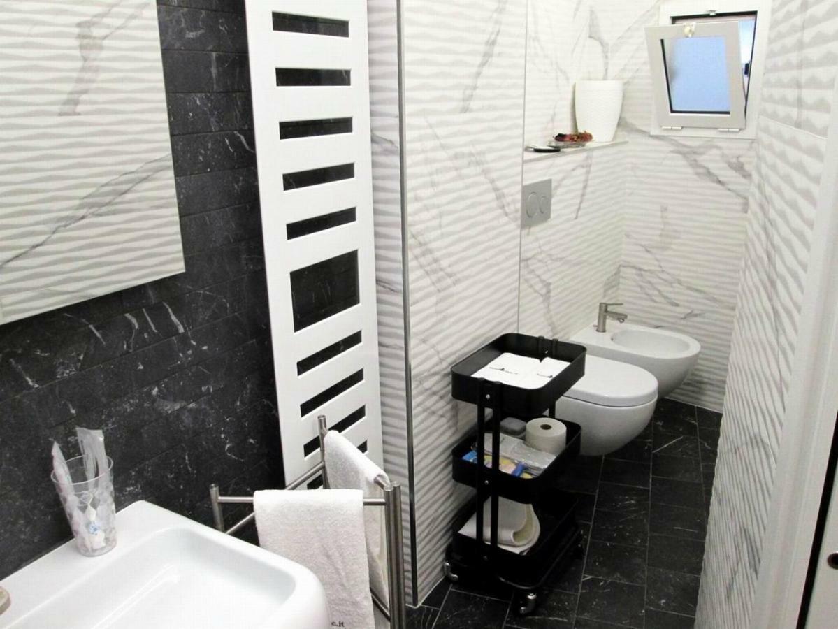 Minihouse Apartment Bari Bagian luar foto